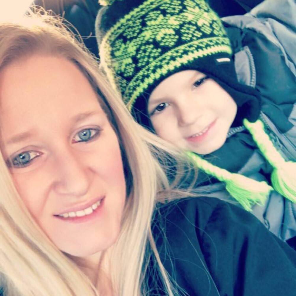 Meet your Posher, Ashley